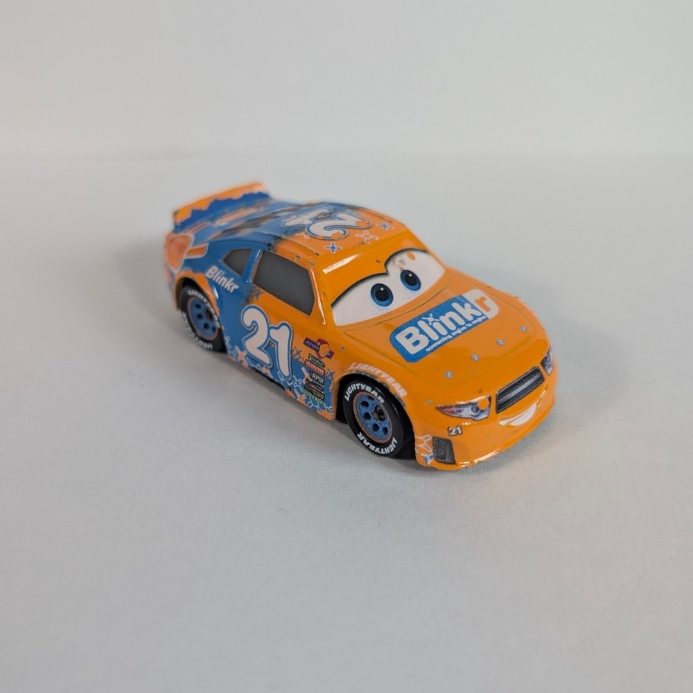Disney Pixar Cars 3 Speedy Comet Blinkr #21 Diecast Stock Car Piston Cup